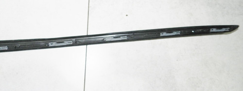 Friso Lado Direito Para-brisa Peugeot 3008 08/14 9682757880