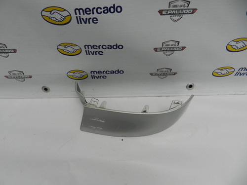 Moldura Inferior Lanterna Direita Gol G4 06/14 Com Detalhe