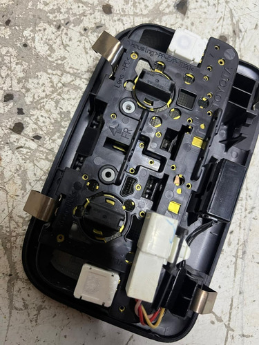 Luz Teto Cortesia Toyota Corolla Gr Sport 2023 -2722