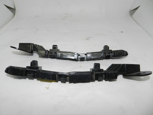 Par Guia Suporte Para-choque Dianteiro Hrv 2023 712303m6a