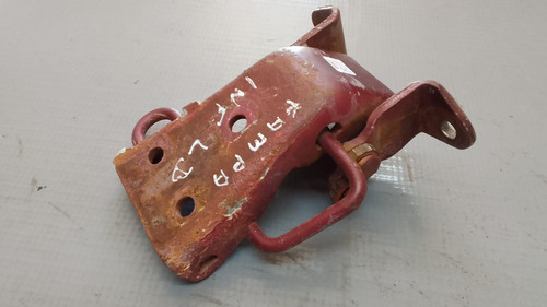 Dobradiça Inferior Porta Direita Ford Pampa 2005. 23650