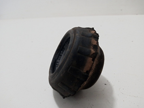 Bucha Amortecedor Traseiro Volkswagen Gol Parati Santana 
