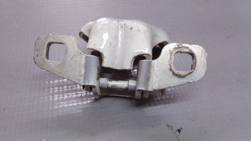 Dobradiça Porta Traseira Direita Renault Duster 12/15. 23605