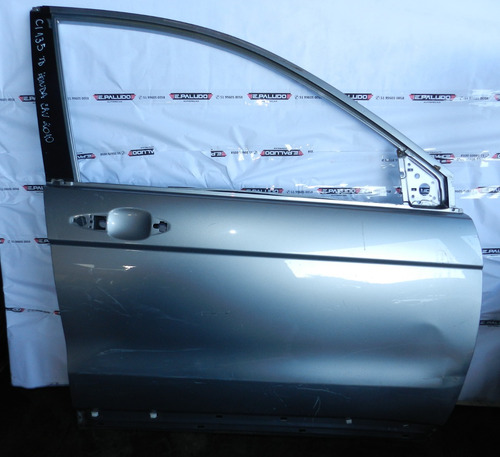 Porta Dianteira Direita Honda Crv 2010 A 2015 Com Detalhes