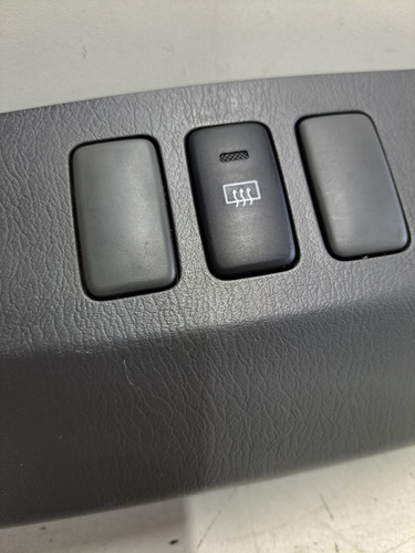 Botão Desembacador Toyota Hilux 2015