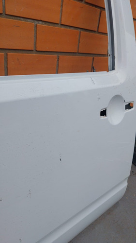 Porta Dianteira Esquerda Nissan Frontier Sel 08/14 Detalhe