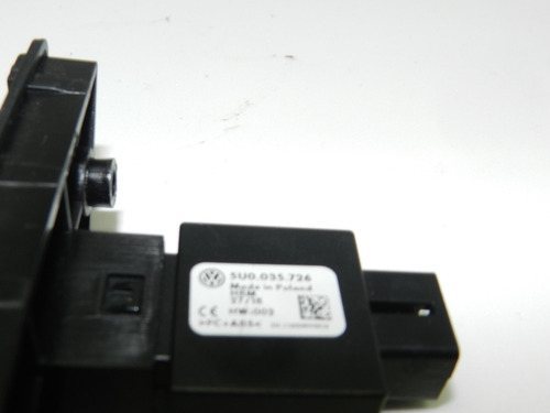 Entrada Usb Painel Vw Polo Virtus Gol Golf Jetta 5u0035726
