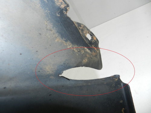 Para-barro Lado Direito Ford Mondeo 94/00 Com Detalhe