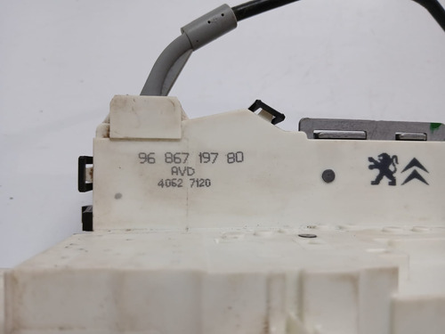 Fechadura Da Porta Dianteira Direita Citroen C4 2007 A 2014