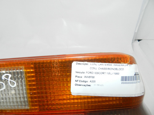 Lanterna Traseira Direita Ford Escort Verona 93/96 Detalhe