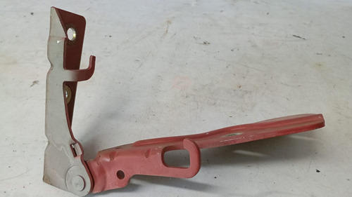 Dobradiça Braço Capô Lado Esquerdo Jac J3 2010/15  25940