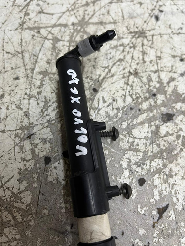 Esguicho Farol Esquerdo Volvo Xc60 2014 2015 2016 Original