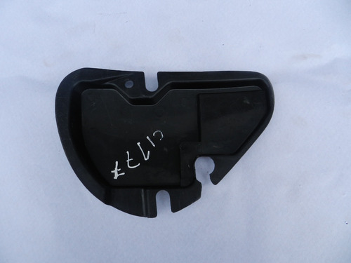 Acabamento Interno Lanterna Lado Direito Clio Sedan 01/12