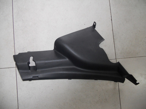 Acabamento Interno Porta Malas Direito Toyota Etios 13 A 18