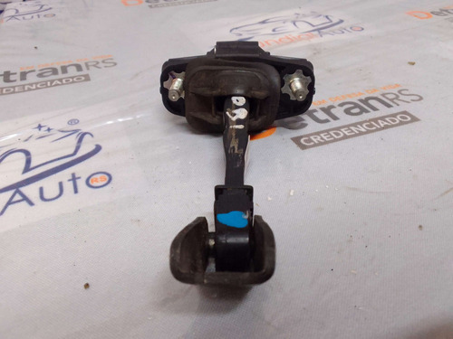 Limitador De Porta Diant Esquerda Fiat Mobi Strada  11604