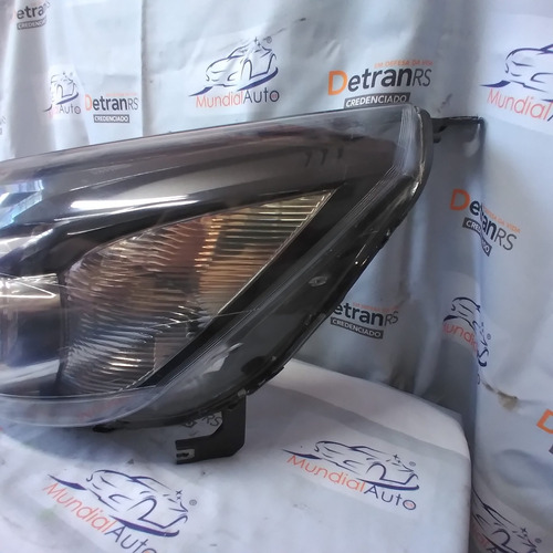 Farol Gm Agile Montana 2011/15 Masc Negra  Original Le  2446