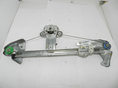 Maquina Vidro Manual Tras Esquerda Gm Celta Prisma 07 A 2013