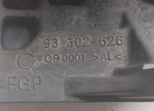 Suporte Compressor Bomba Direção Gm Corsa Meriva 93302626