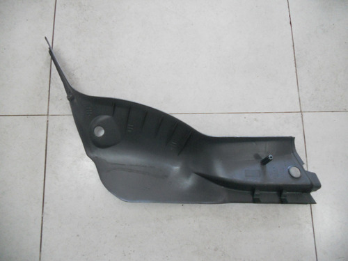 Acabamento Soleira Traseira Esquerda Fiat Palio 2000 A 2008