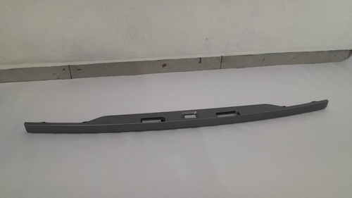 Acabamento Friso Tampa Tras Sem Luz Land Rover Evoque 10/18