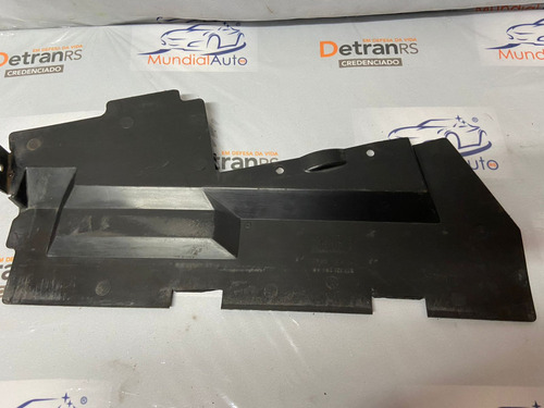 Defletor De Ar Do Radiador Lado Direito Vw Gol G4 18216 C08
