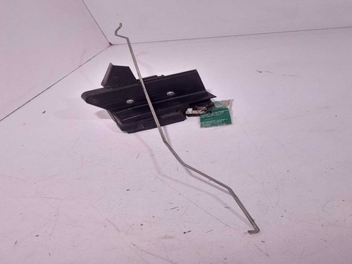 Fechadura Traseira Direita Sandero 2018 825026911r 