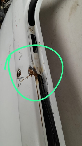 Porta Dianteira Esquerda Vw Kombi 1983 A 1997 Com Detalhe