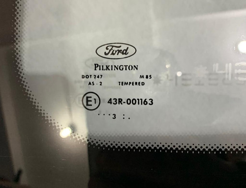 Vidro Traseiro Vigia Ford Fiesta Sem Furo 2004 Original