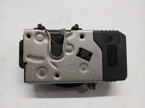 Fechadura Porta Dianteira Direita Gm Meriva E Corsa Montana