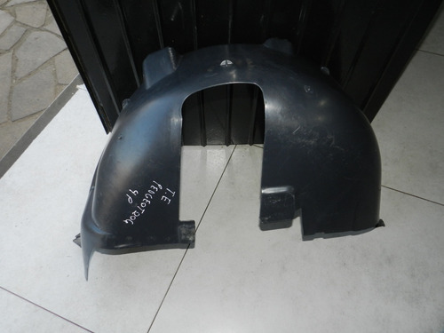 Para-barro Traseiro Esquerdo Peugeot 307 01/08 Com Detalhe