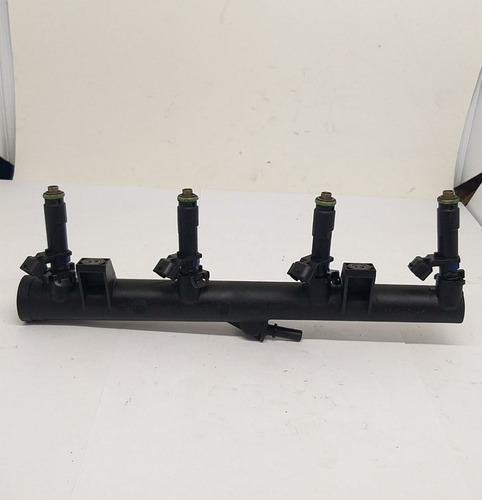 Flauta Com Bico Injetor Citroen C4 C5 2.0 962808468006