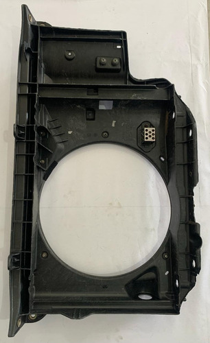 Defletor Capela Ventuinha Radiador Peugeot 206 00/06 S/ar