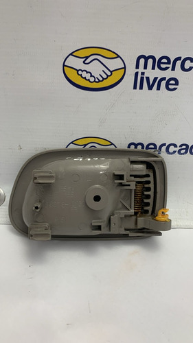Maçaneta Interna Traseira Esquerda Corolla 98/02 6927812130