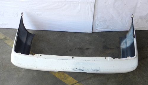 Para-choque Traseiro Toyota Corolla 94/00 Detalhe 840d52159