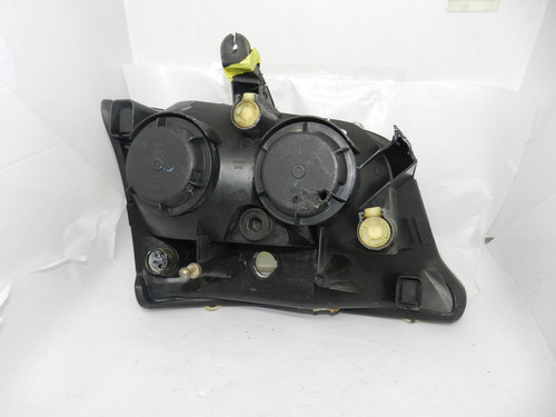 Farol Esquerdo Valeo S10 Pitbull 2001/2011 Detalhe 93315247