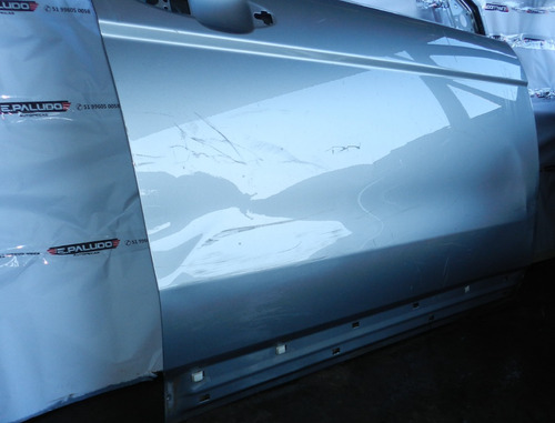 Porta Dianteira Direita Honda Crv 2010 A 2015 Com Detalhes