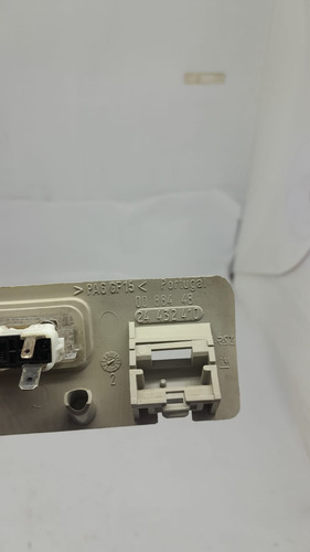 Luz Teto Cortesia Gm Astra Zafira 01/11 24432410 Detalhe